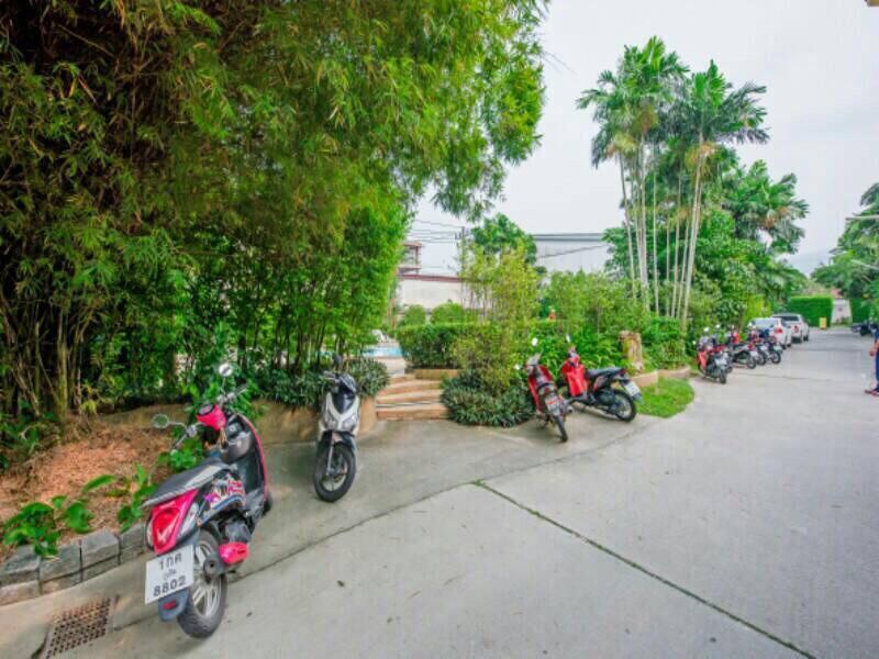 Baantonsai Garden Resort Patong Exterior photo