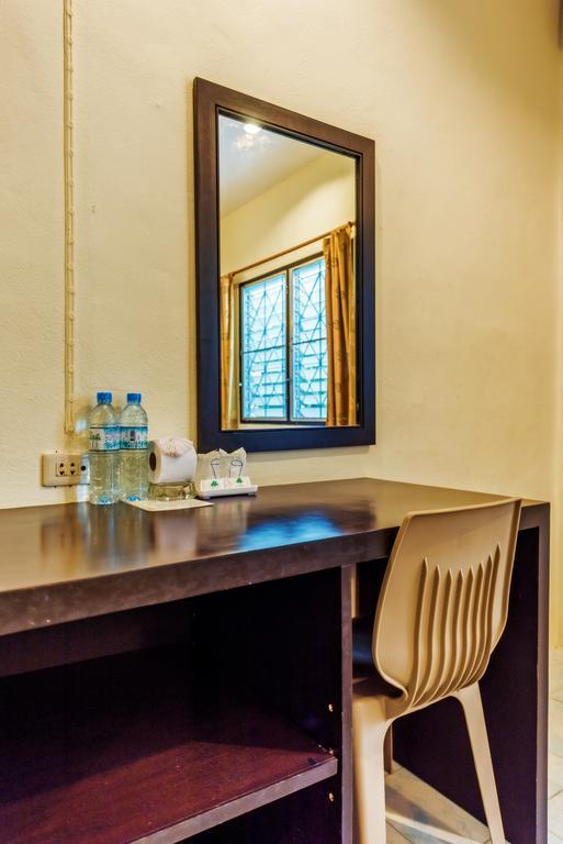 Baantonsai Garden Resort Patong Exterior photo