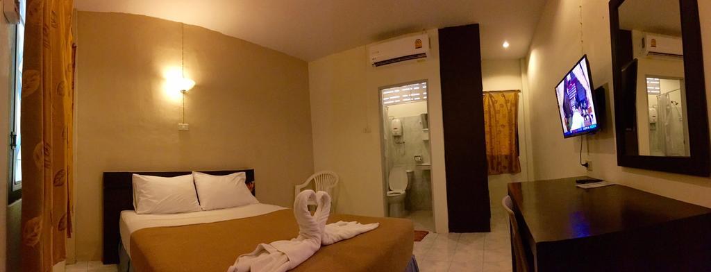 Baantonsai Garden Resort Patong Exterior photo